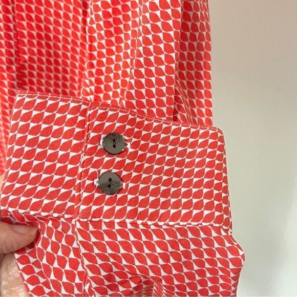 NWT Tina Stephens Joni Blouse Top Triangle Coral M Button Down Roll Tab Sleeve - Picture 6 of 14